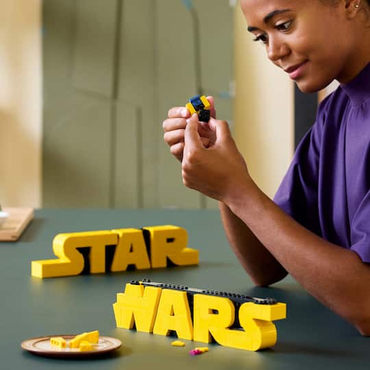 LEGO® Star Wars™ Brick-Built Star Wars Logo Sign 75407